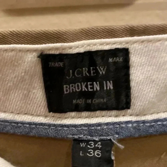 - J.Crew Straight-fit Broken-in chino pant in embroidered palm - Picture 6 of 7